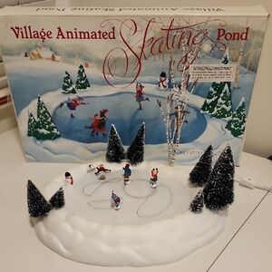 Vintage Village Animated Skating Pond Set